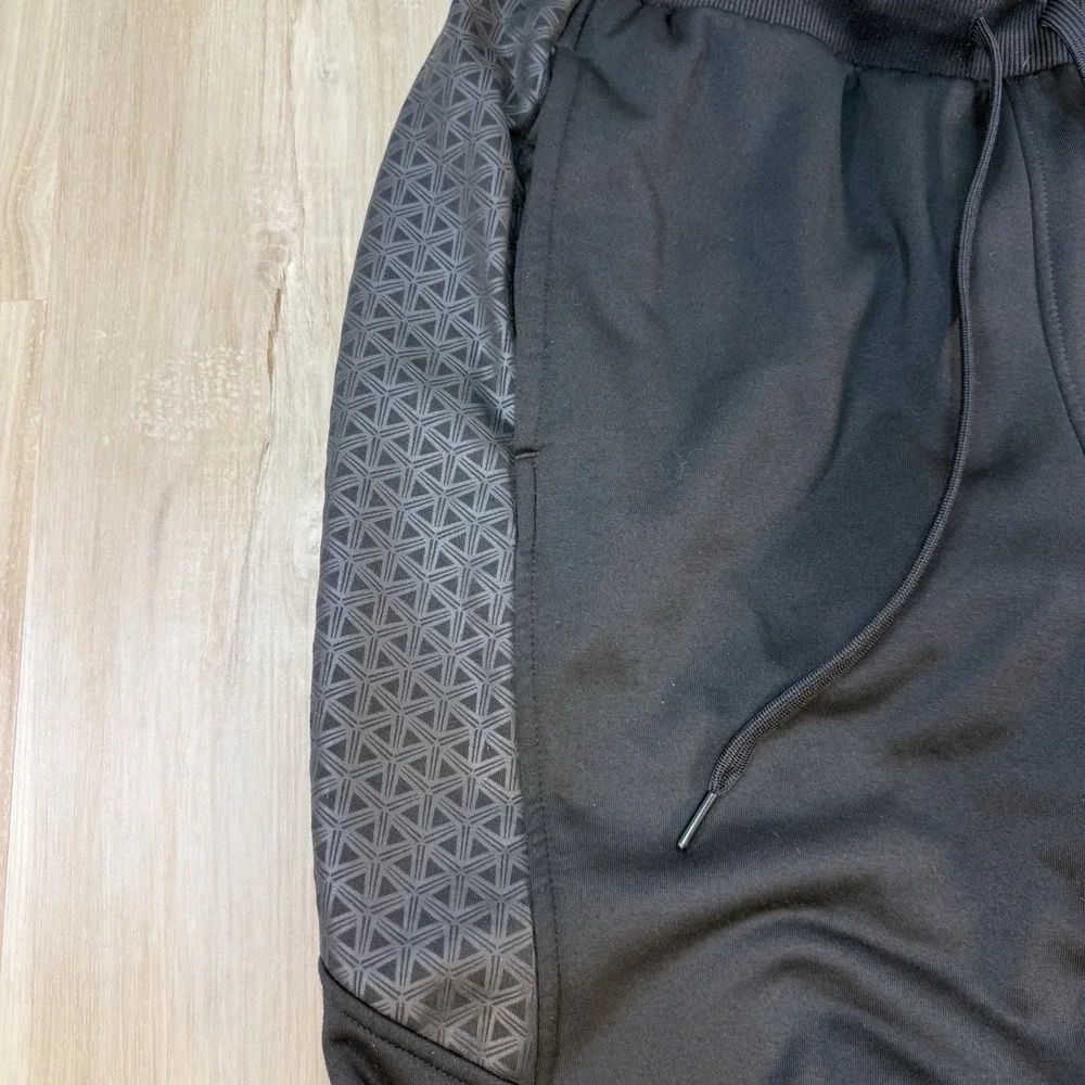 Adidas Aeroready Mens Size L Tapered Zipper Ankle Black Fleece Training Pants